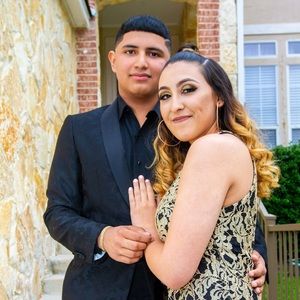 Meet your Posher, Mia